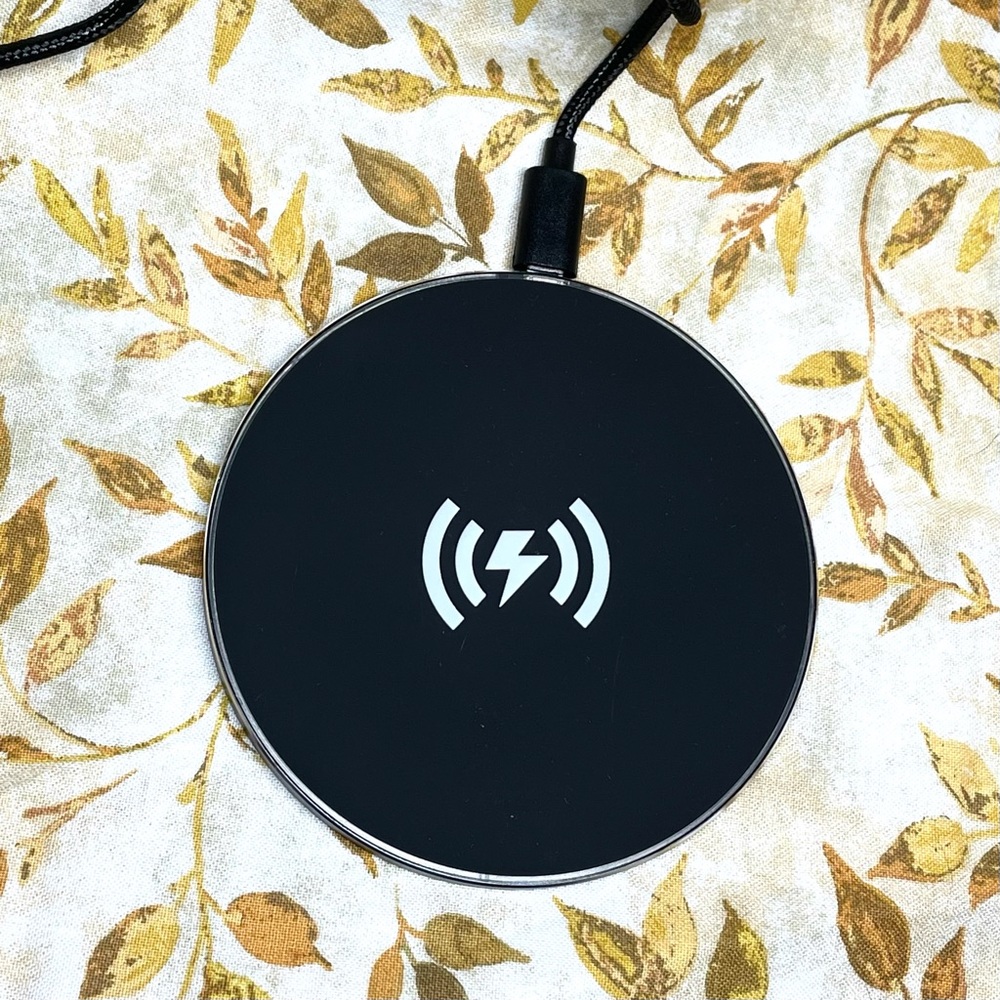 🍋 *BOGO* Phone Charger